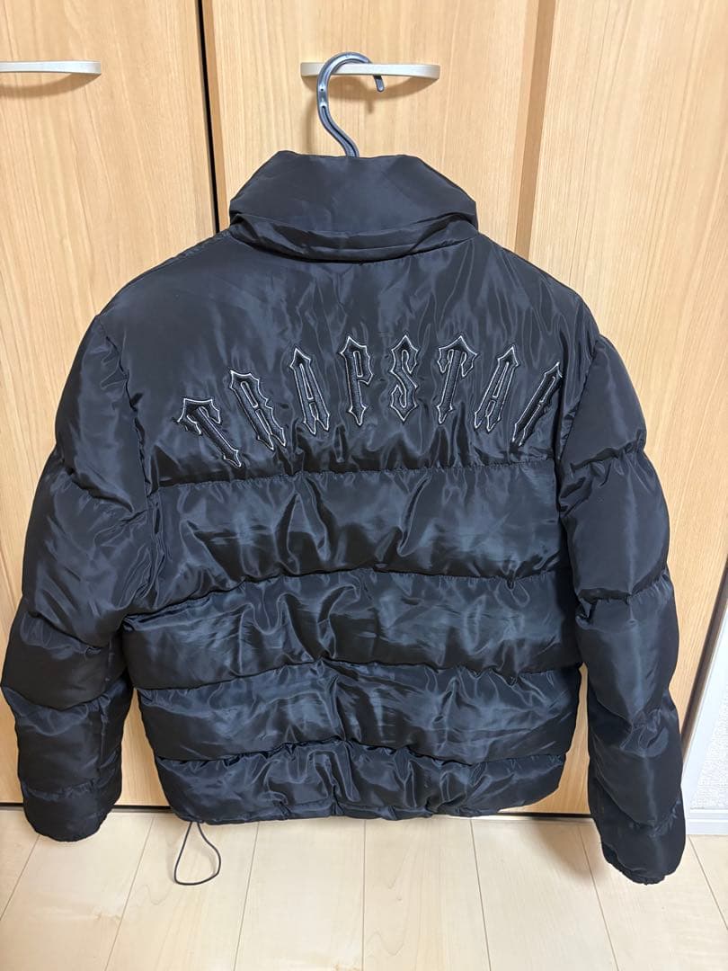 TRAPSTAR ブラック　ダウンジャケット S tacchi