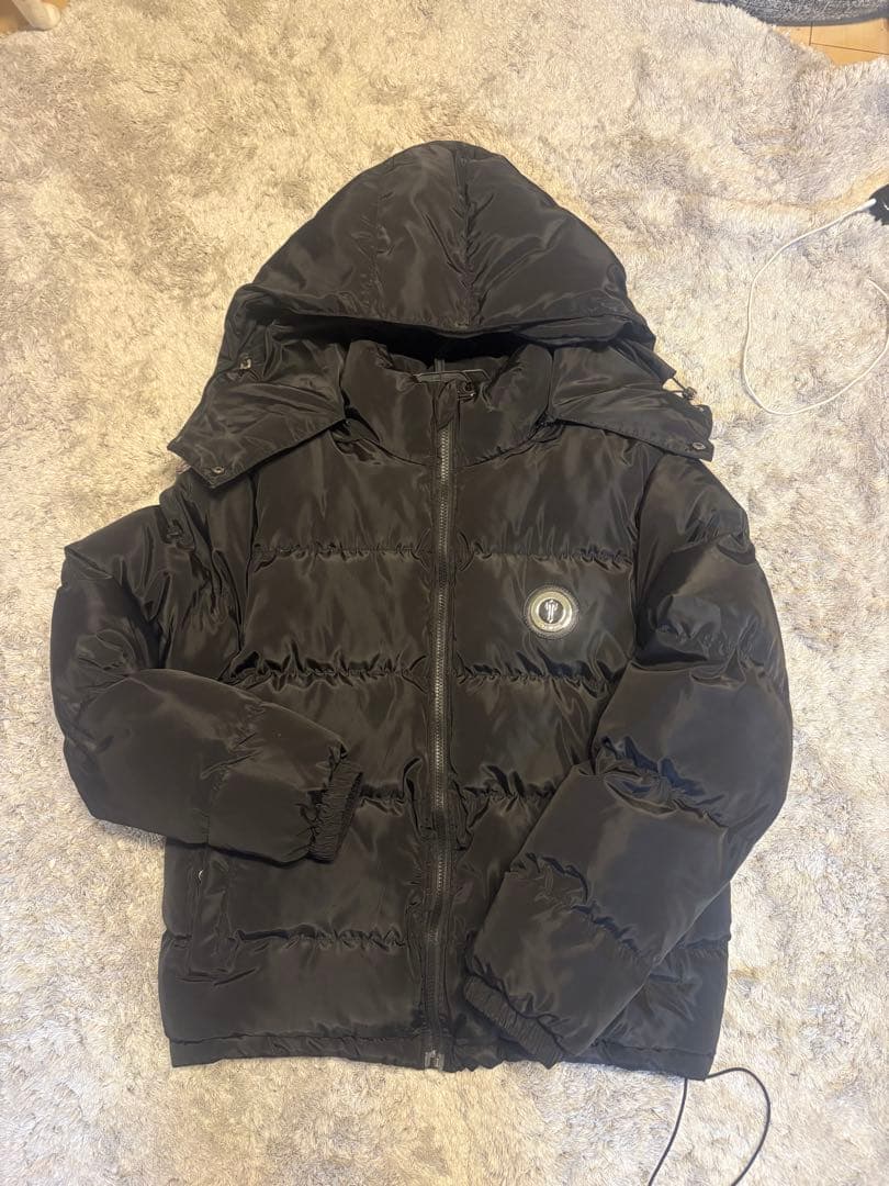 TRAPSTAR ブラック　ダウンジャケット S tacchi