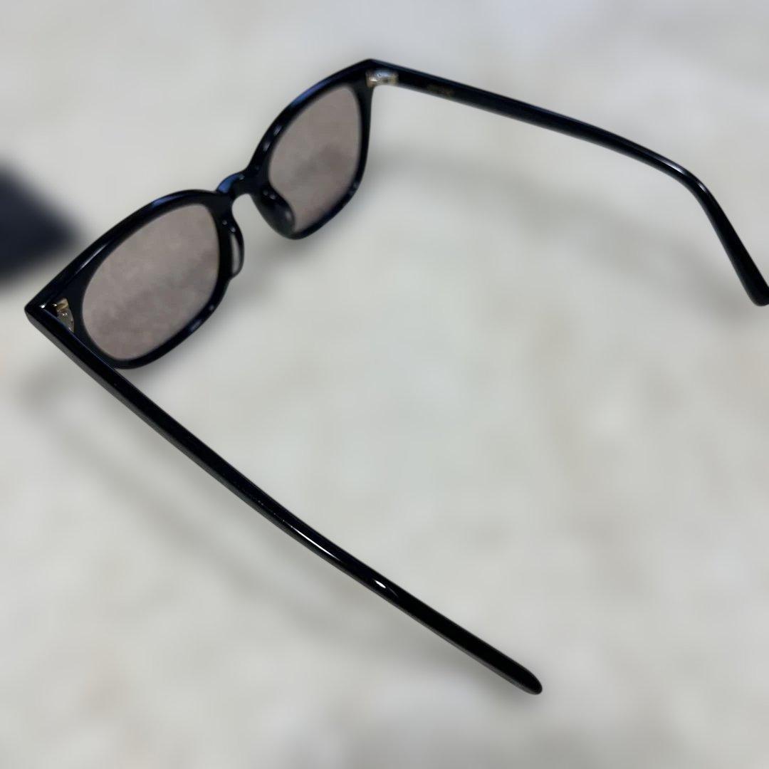 ADSR ブラックフレーム サングラス ケース付き