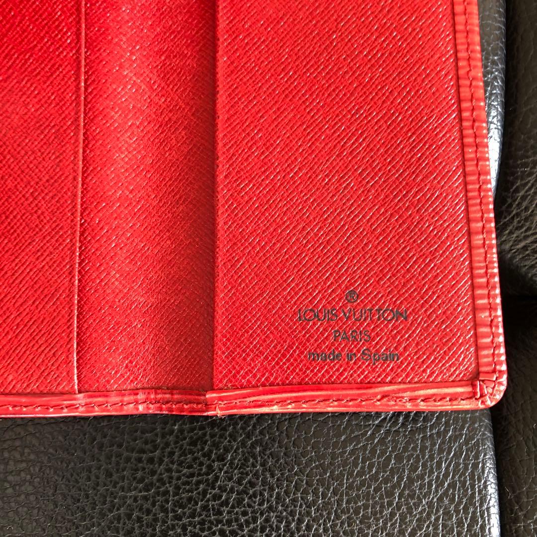 【Louis Vuitton】ルイ ヴィトン エピ 名刺入れ レッド 美品