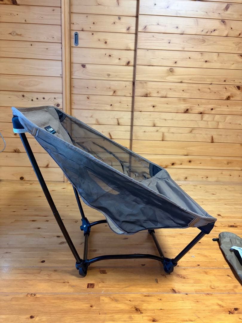 Helinox アウトドアチェア ベージュ 収納袋付き