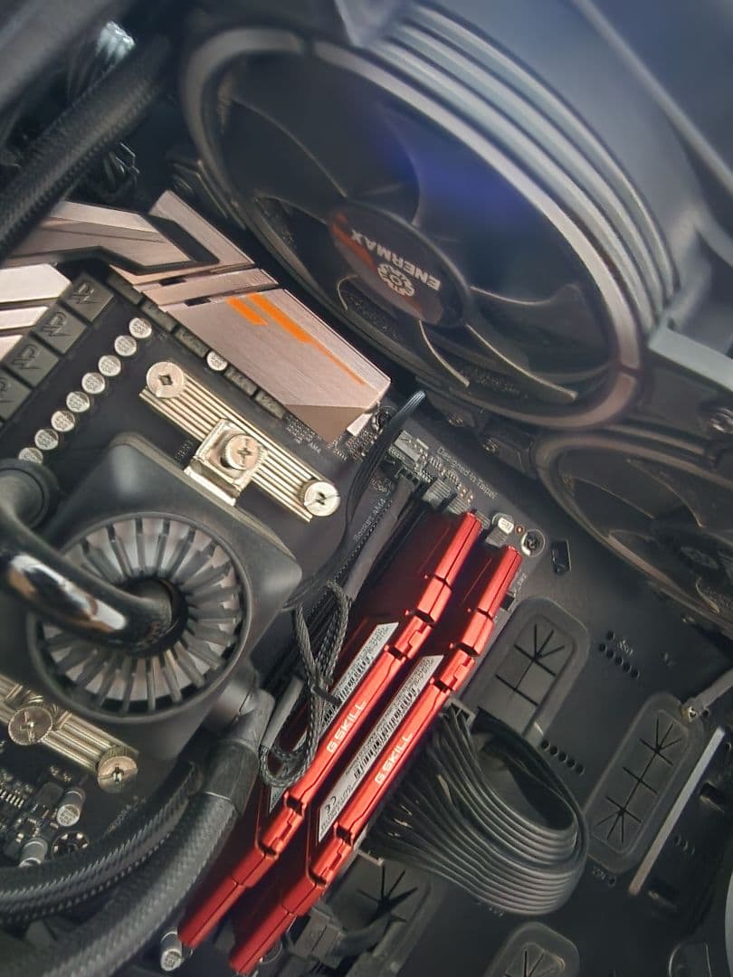 ひ*り様 ゲーミングPC デスクトップPC