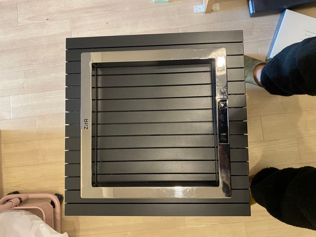 k*N様 ZitA SQUERE 自動開閉式ゴミ箱