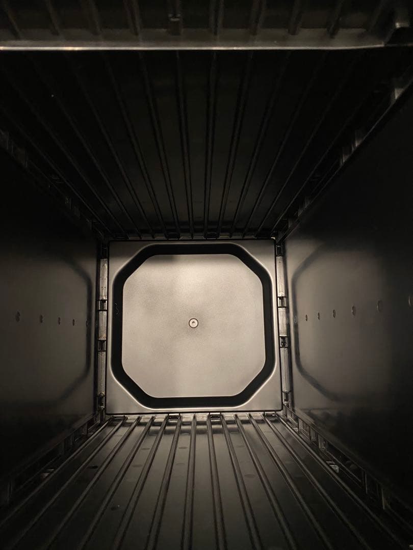 k*N様 ZitA SQUERE 自動開閉式ゴミ箱