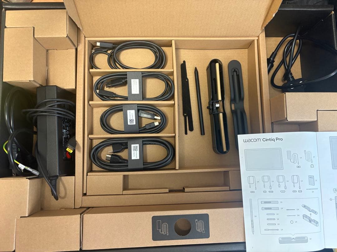 Cintiq Pro 22（DTH227K4C）