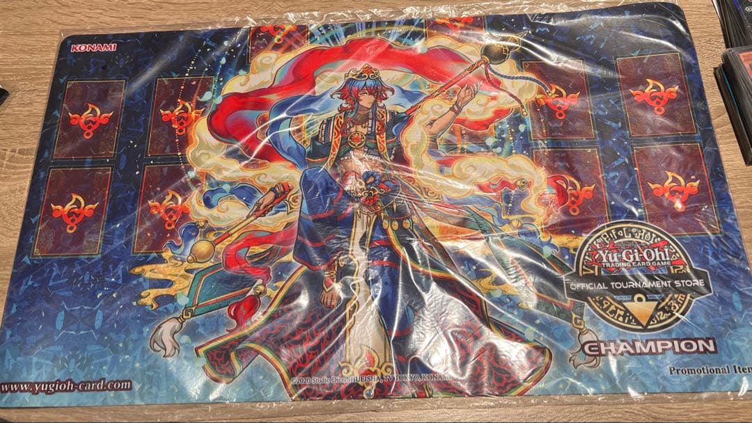 遊戯王 プレイマット 絢嵐たるスエン 未開封