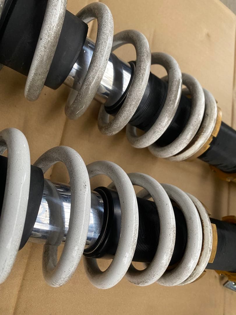 HKSサスペンションキット　レガシィツーリングワゴンBRM