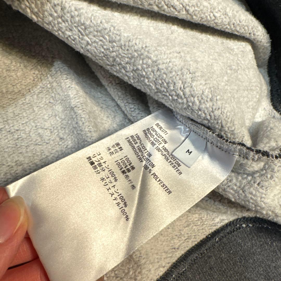 美品　ベルルッティ スクリット カリグラフィー 裏起毛 スウェット