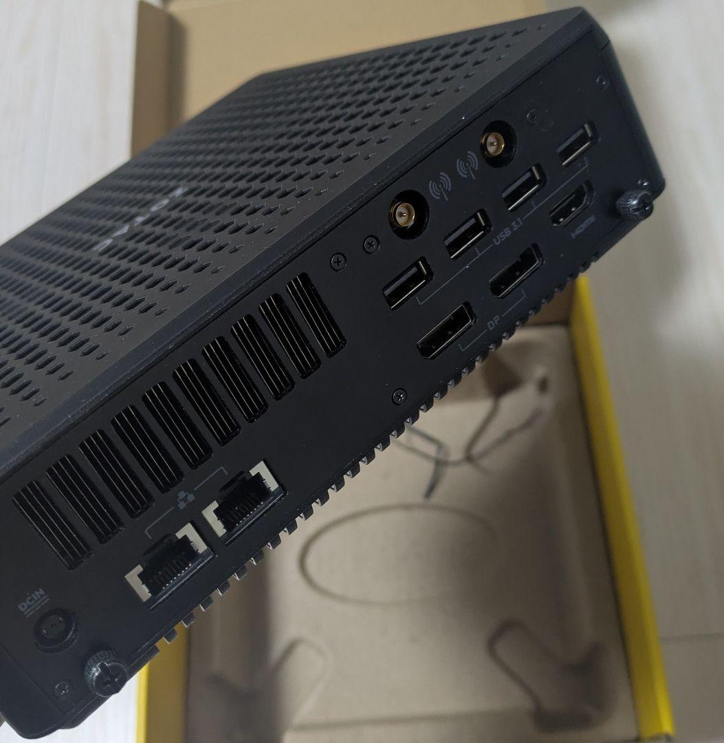 ZOTAC ZBOX EN374070C Eシリーズ ミニPC 価格交渉可能です