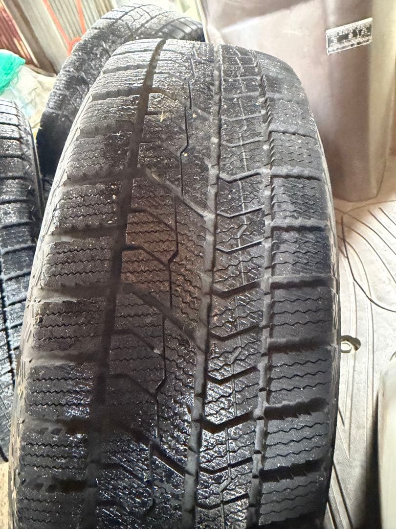 え*ん様 175/65R15 ４本　TOYO GIZ2 スタッドレス　アルミ