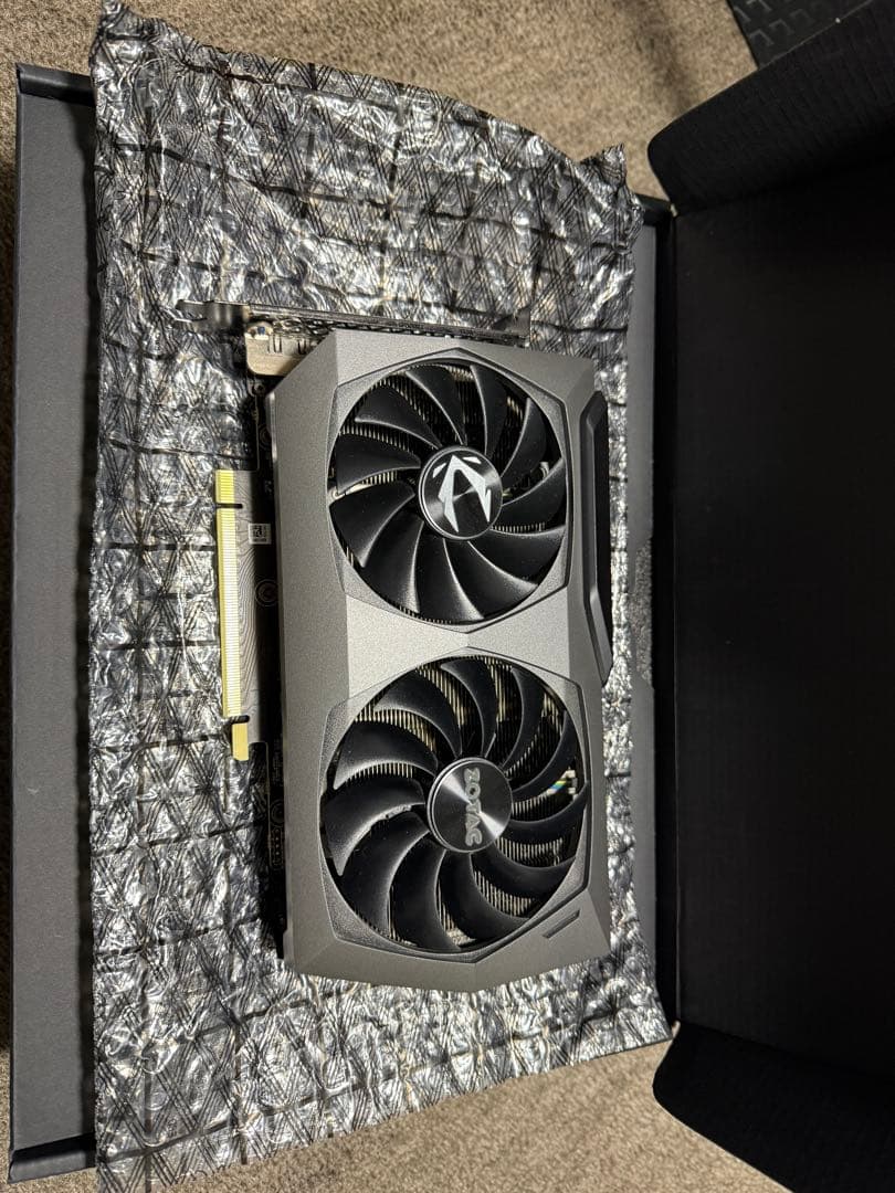 グラフィックボード・グラボ・ビデオカード ZOTAC GeForce RTX 3070 Twin Edge OC