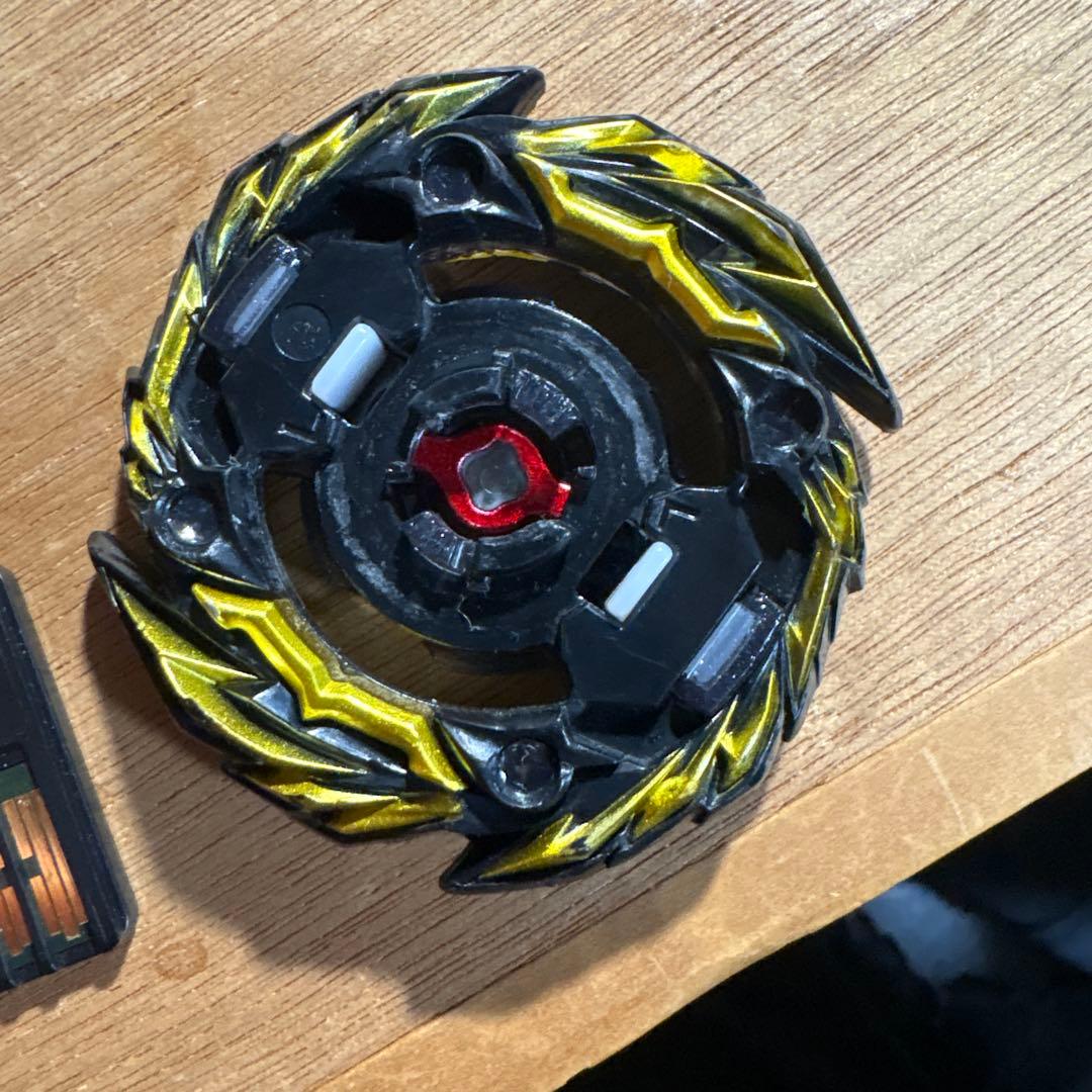 ベイブレードバースト 特別景品 マスターディアボロス.Gn 黒龍ver