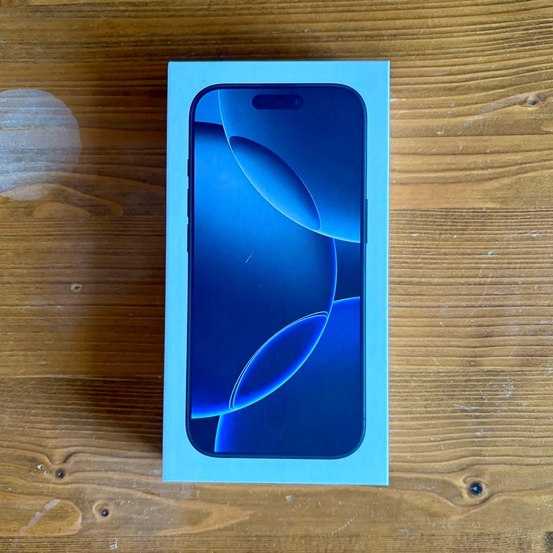 iPhone 16 Pro 128GB ブラックチタニウム