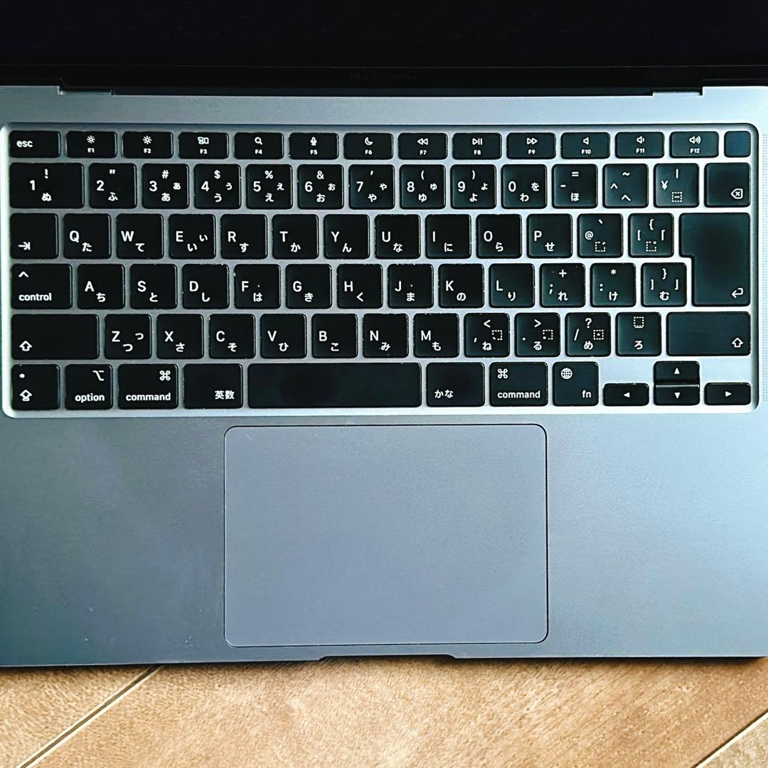 MacBook Air 2020 M1チップ 13インチ A2337