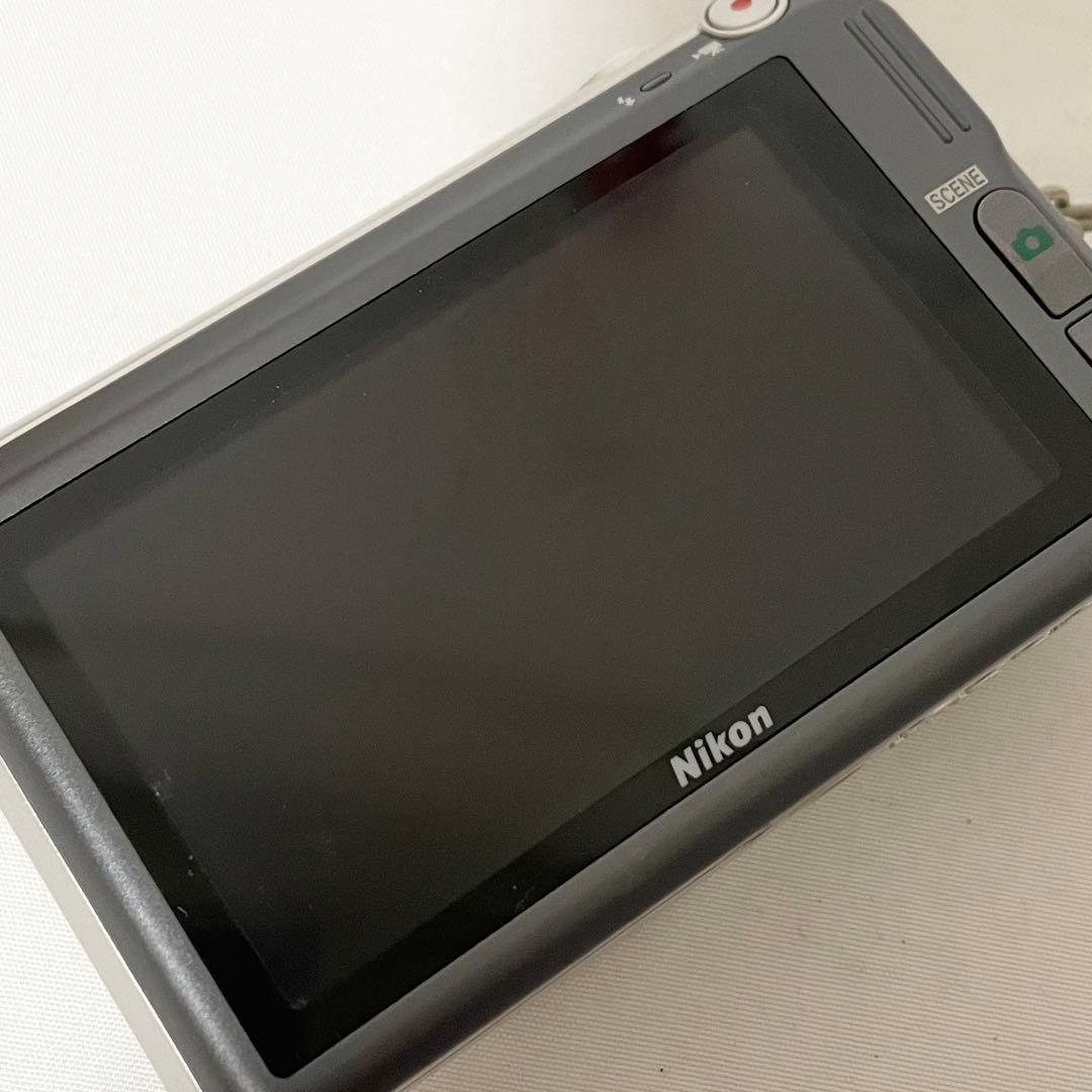 【完動品】Nikon Coolpix S6400 デジタルカメラ 動作確認済み