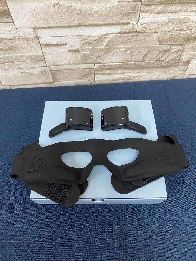 YAMAN 美容器 メディリフトアイ　EPE-10BB