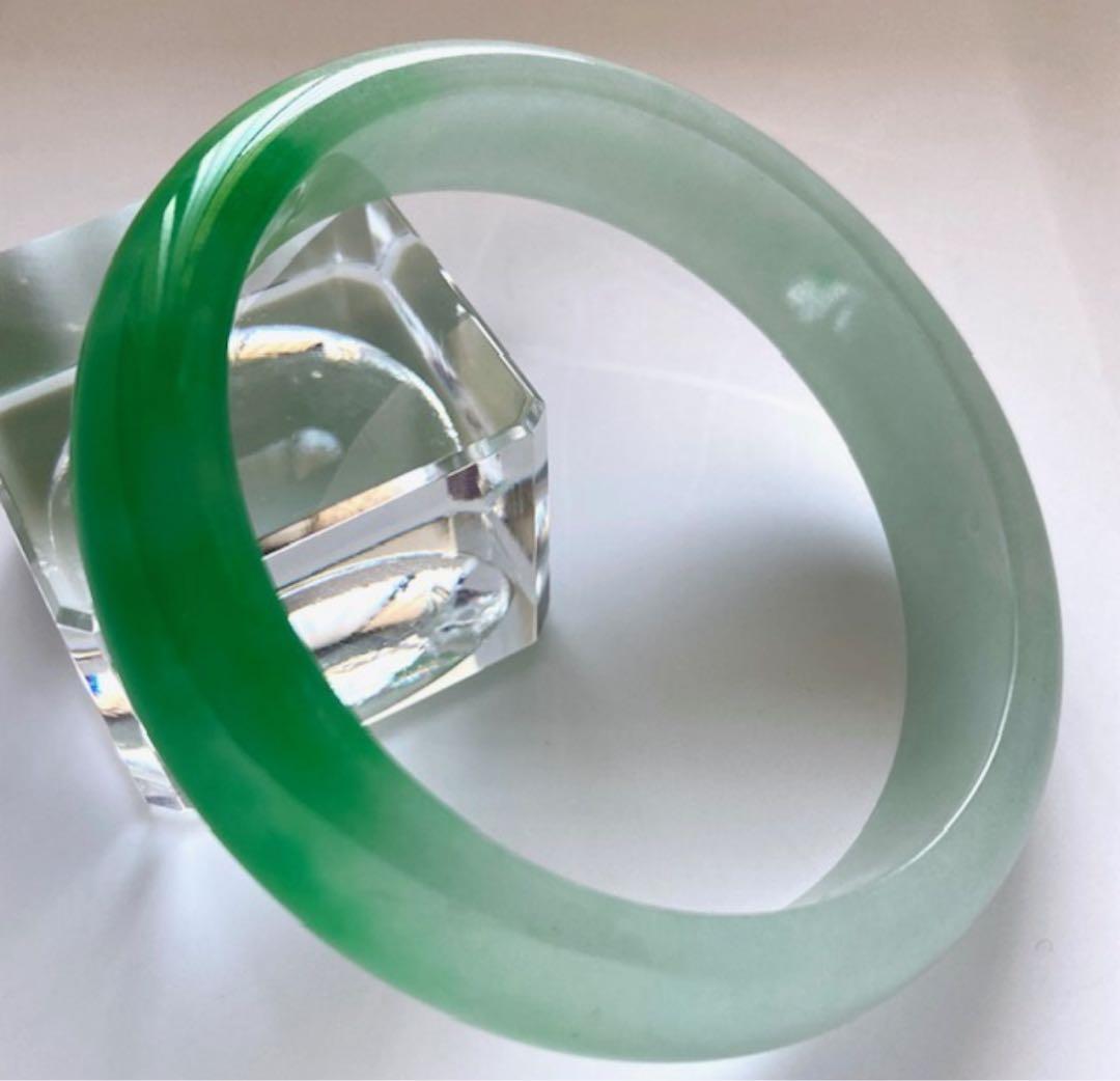 《鑑別書付き》氷種、翡翠ヒスイバングル・内径57.4mｍ・