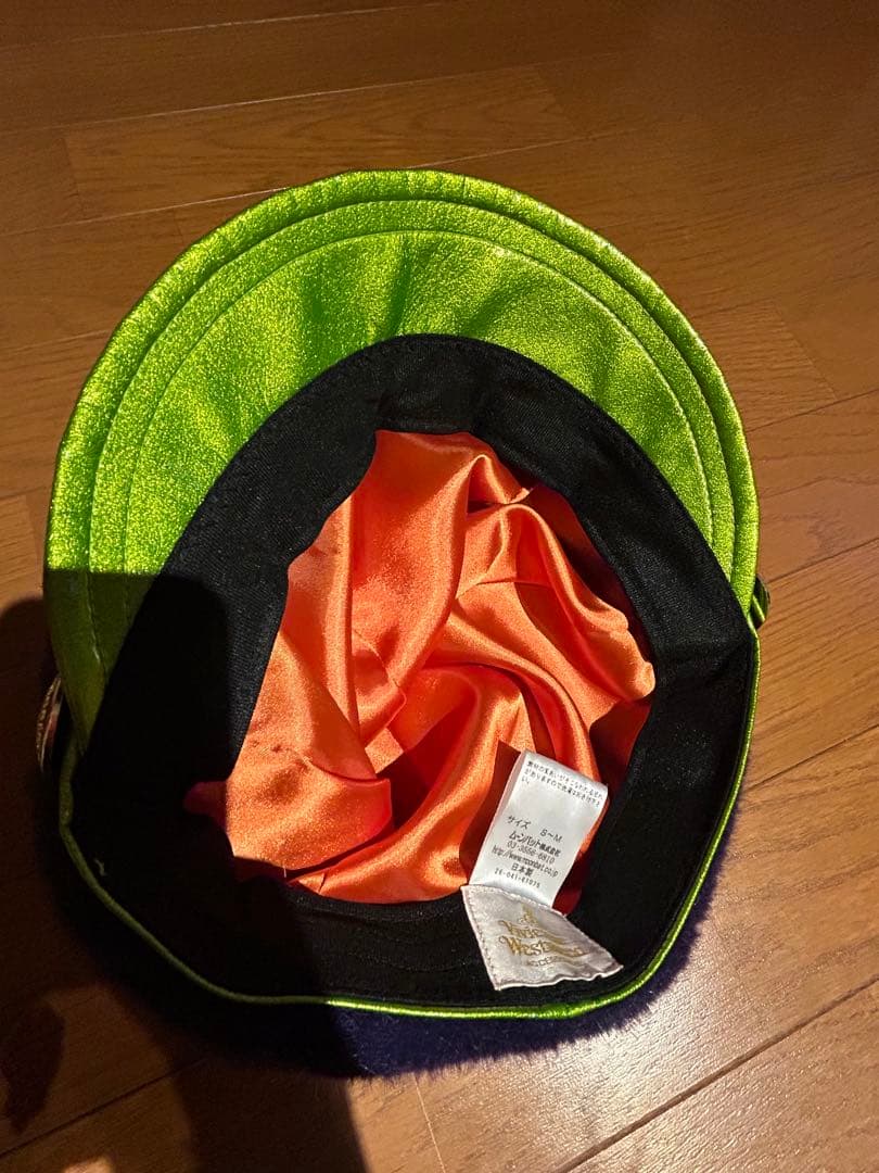 Vivienne Westwood キャスケット　ファー　紫