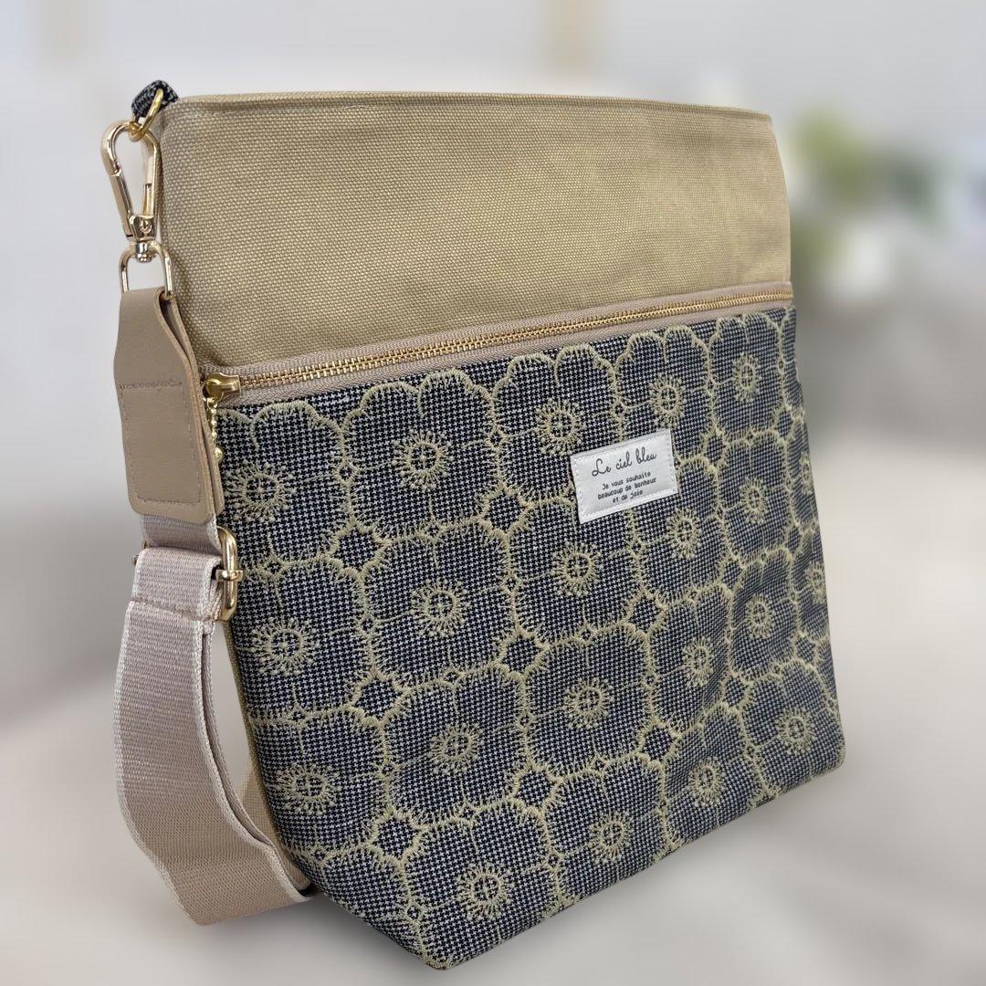 ミナペルホネン　Anemone と８号帆布 ショルダーバック　ハンドメイド