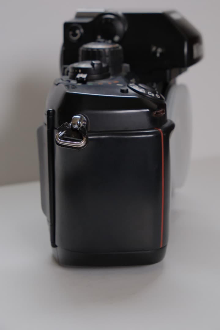 美品 Nikon F4 動作確認済み フィルム一眼レフカメラ