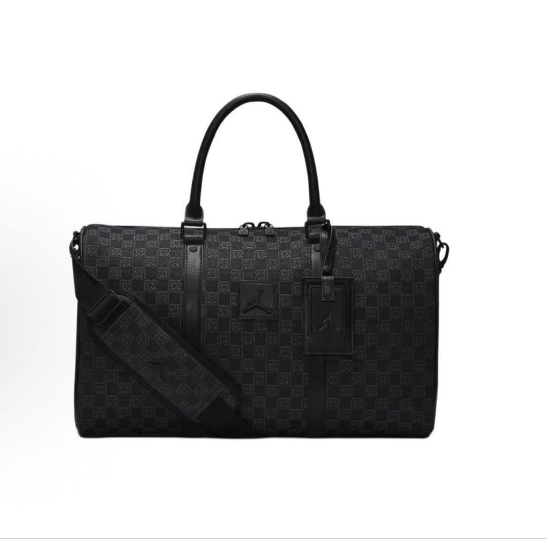 新品ジョーダン モノグラム ダッフルバッグ ブラック FJ6787-013