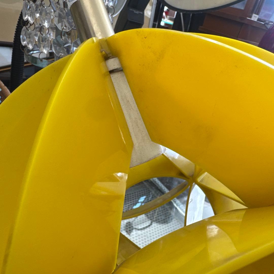 昭和レトロ　イエローペンダントライト モダンデザイン