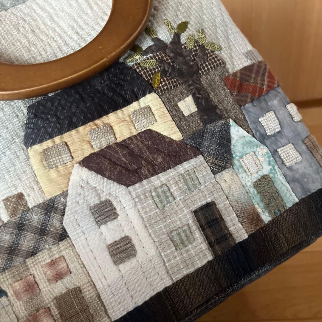 パッチワークの収納ケース