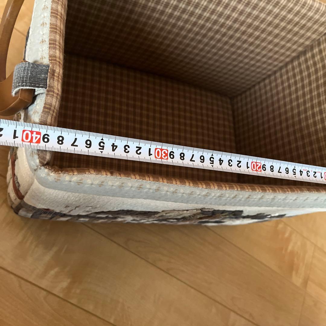 パッチワークの収納ケース