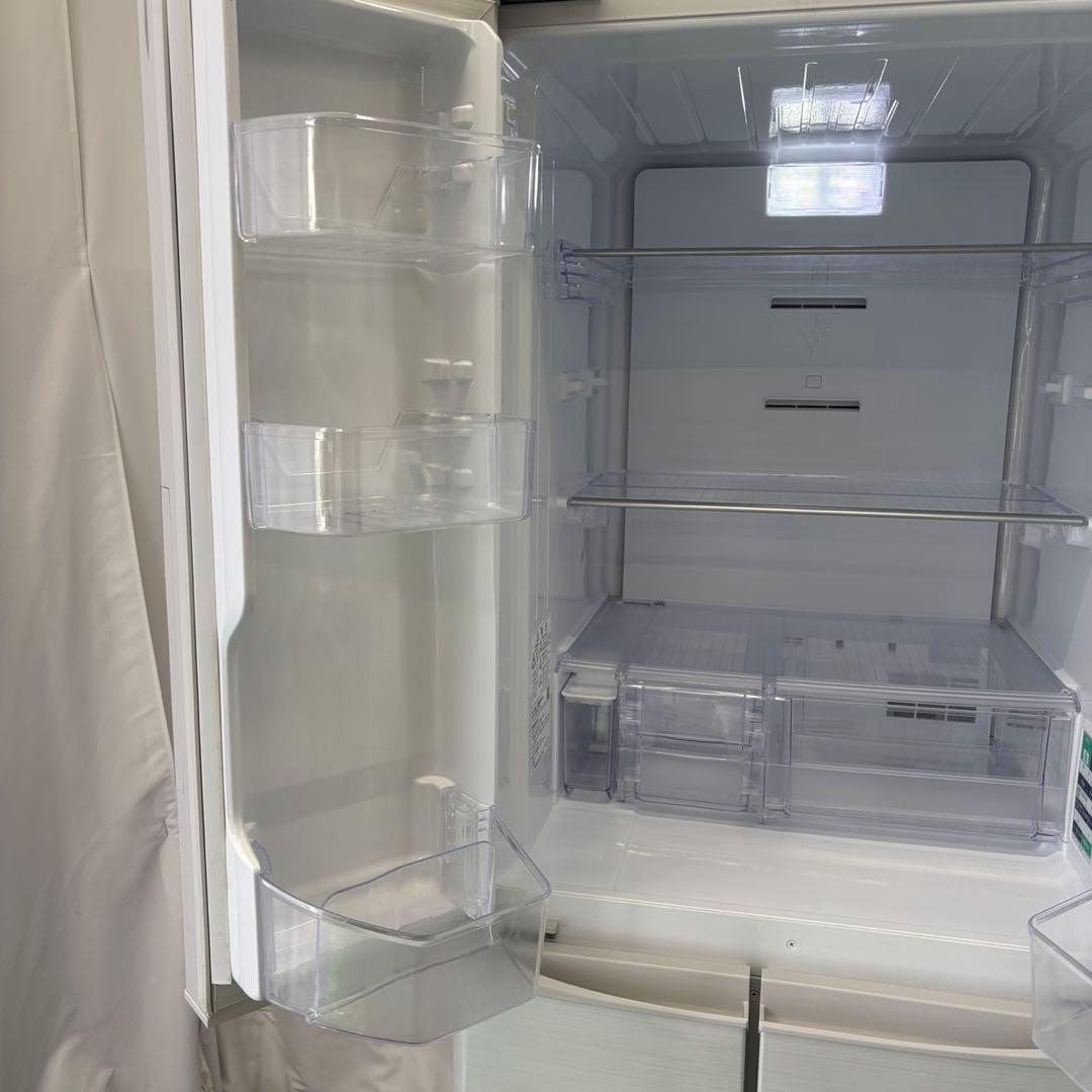 789　シャープ　冷蔵庫　設置無料　400-500L　観音開き　白　綺麗　安い‼️