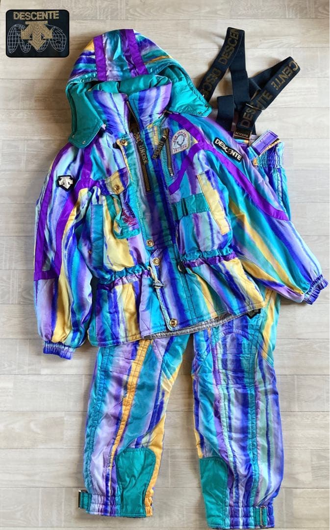 DESCENTE デサント　スキーウェア 上下セット マルチカラー