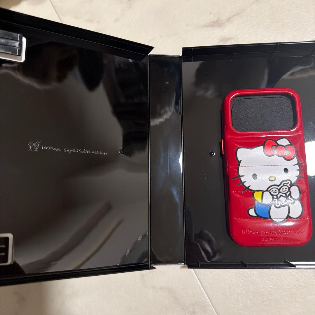 UrbanSophistication ThePufferCase ハローキティ