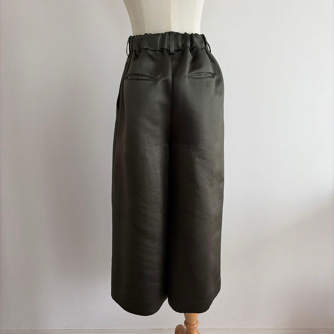 Heve へイヴ サテンフレアガウチョパンツ オリーブ 36