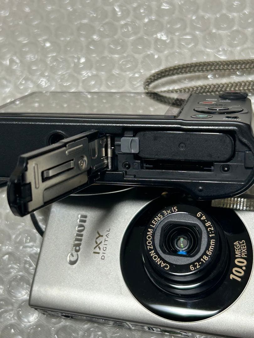Canon IXY CASIO EXLIM デジカメ2点