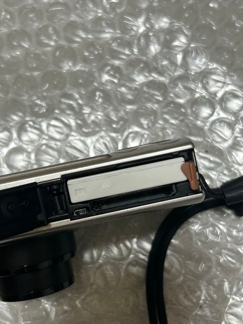 Canon IXY CASIO EXLIM デジカメ2点