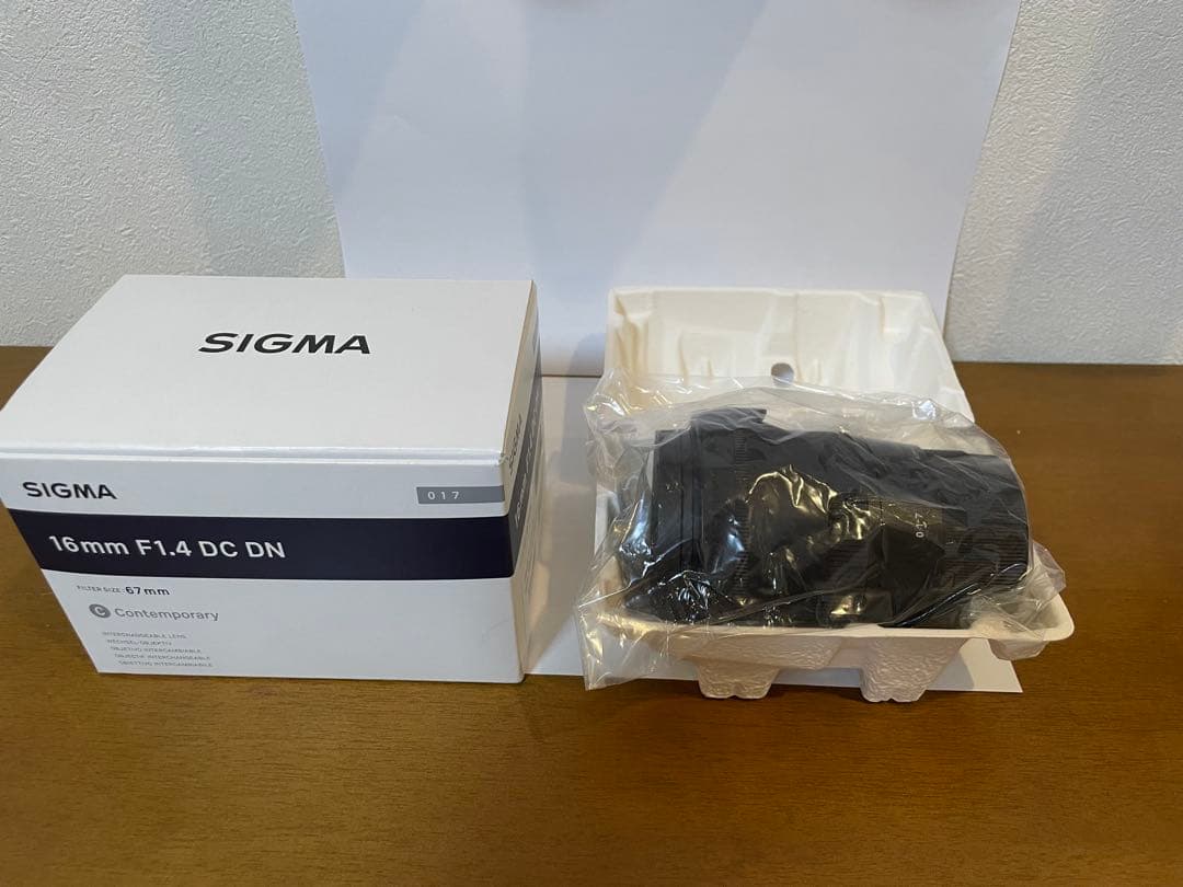 【極美品】SIGMA 16mm F1.4 DC DN ソニー 保護フィルター付