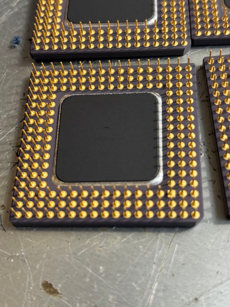 (4個)Intel DX2 i486DX2 インテル マイクロプロセッサ 未使用