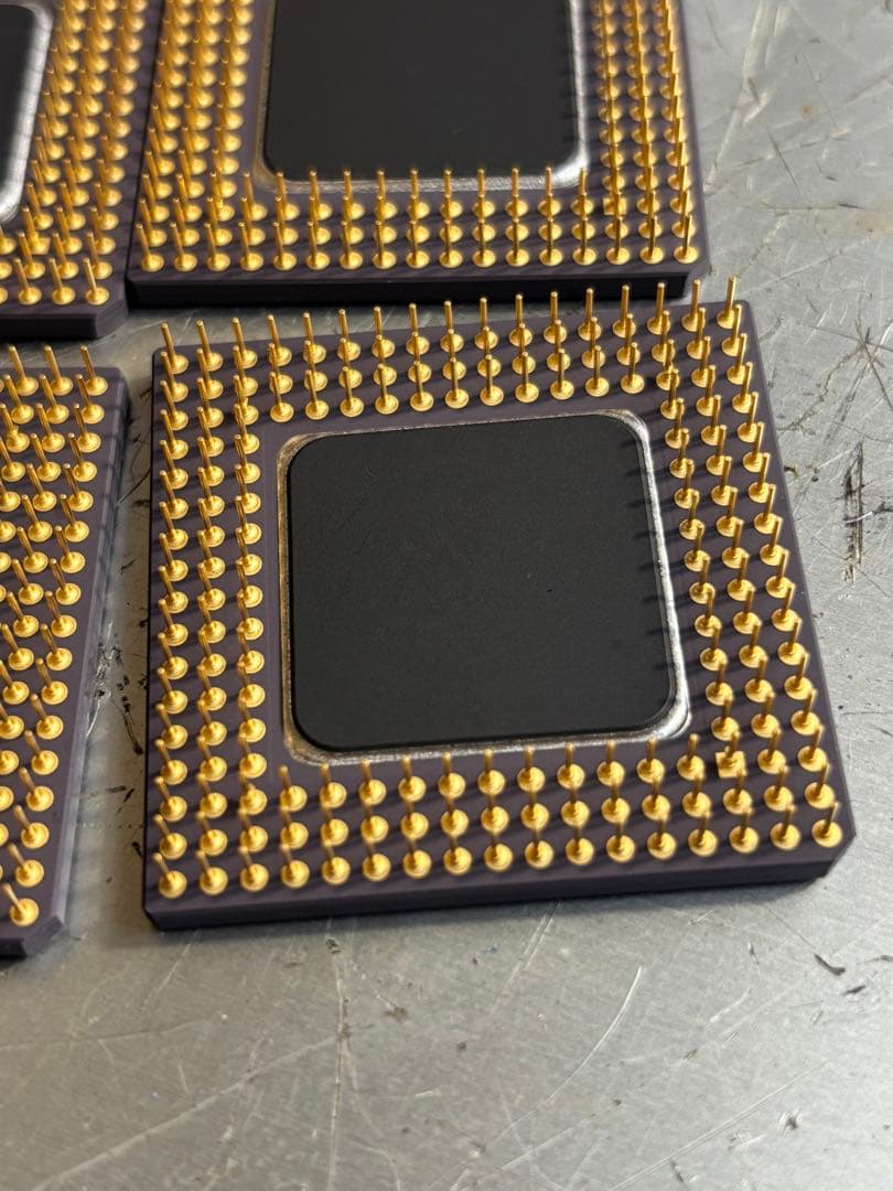 (4個)Intel DX2 i486DX2 インテル マイクロプロセッサ 未使用