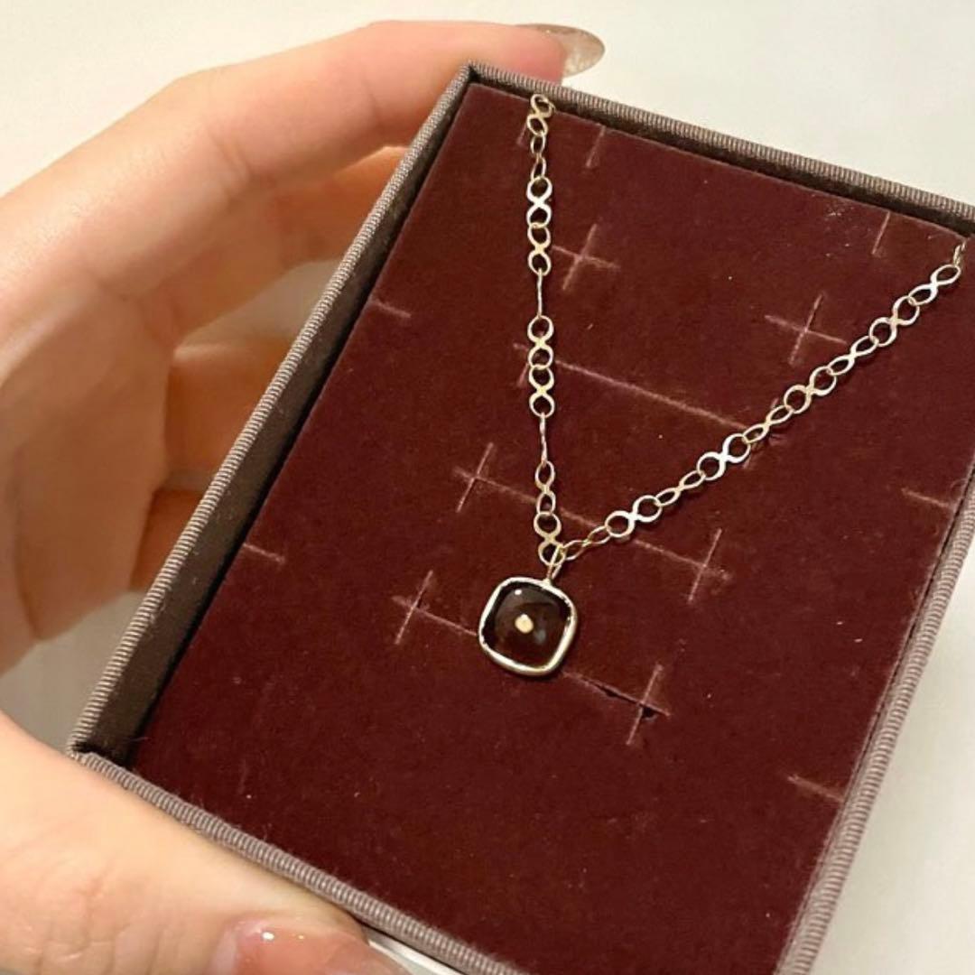 K10YG スモーキークォーツチャーム