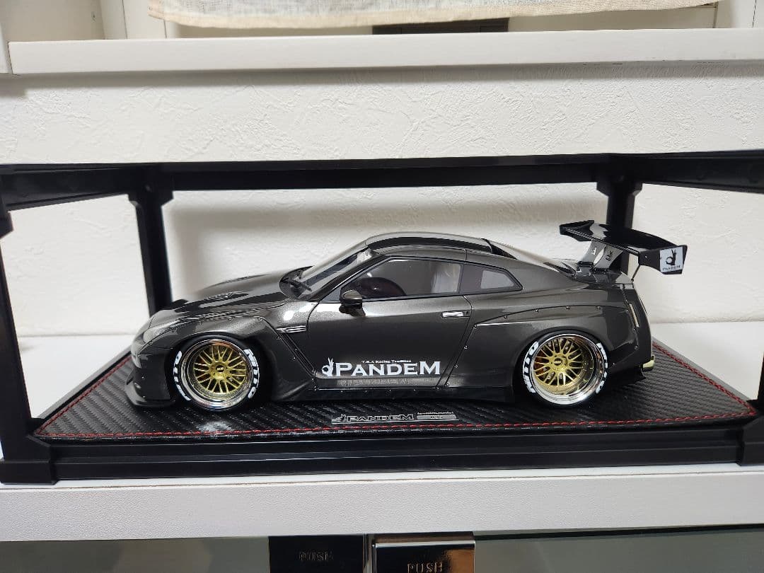 【イグニッションモデル】PANDEM Nissan GT-R ミニカー 1/18