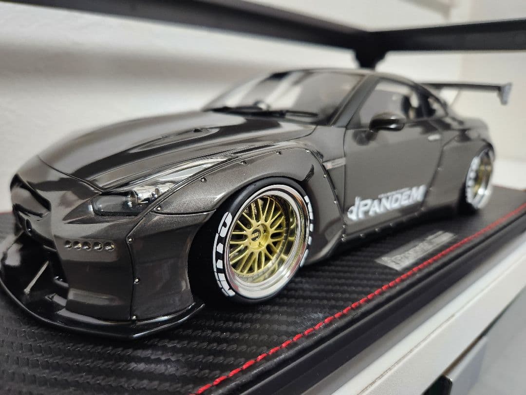 【イグニッションモデル】PANDEM Nissan GT-R ミニカー 1/18