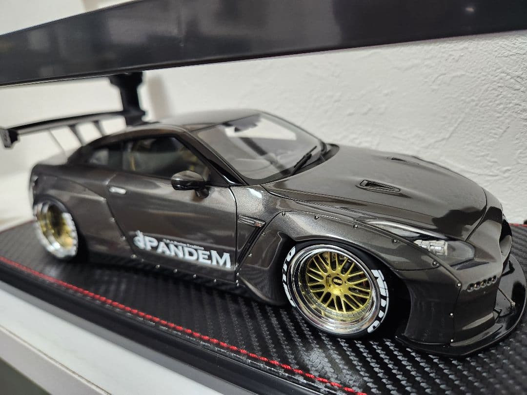 【イグニッションモデル】PANDEM Nissan GT-R ミニカー 1/18