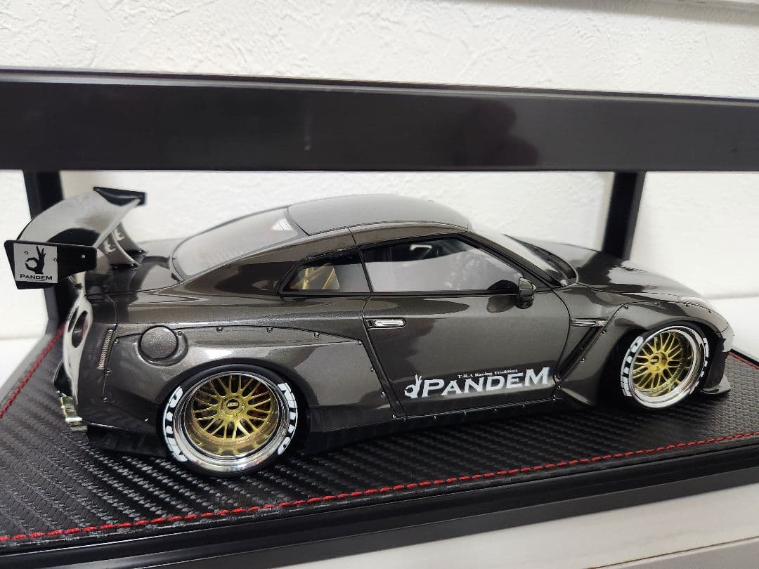 【イグニッションモデル】PANDEM Nissan GT-R ミニカー 1/18