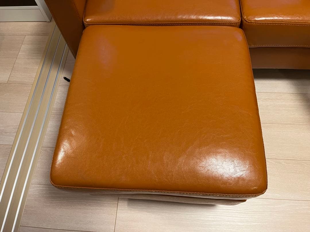 北欧カフェスタイル　三人掛け　ソファー