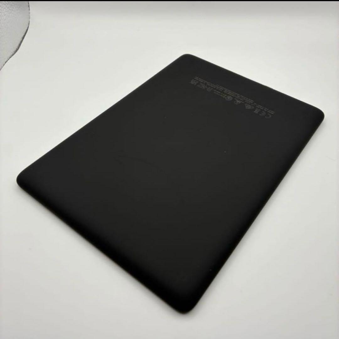 Kindle Paperwhite 第11世代 16GB・広告なし