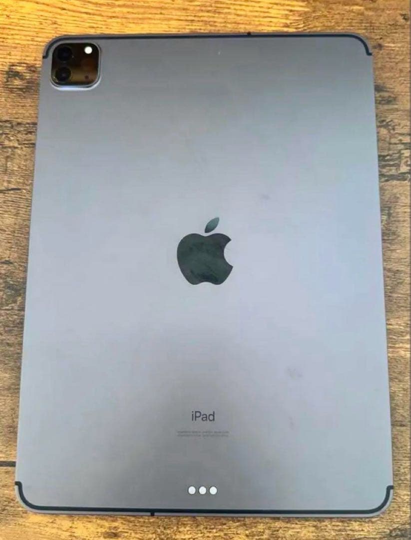 お値下げ中 iPad Pro 11インチ タブレット 再出品( ; ; )