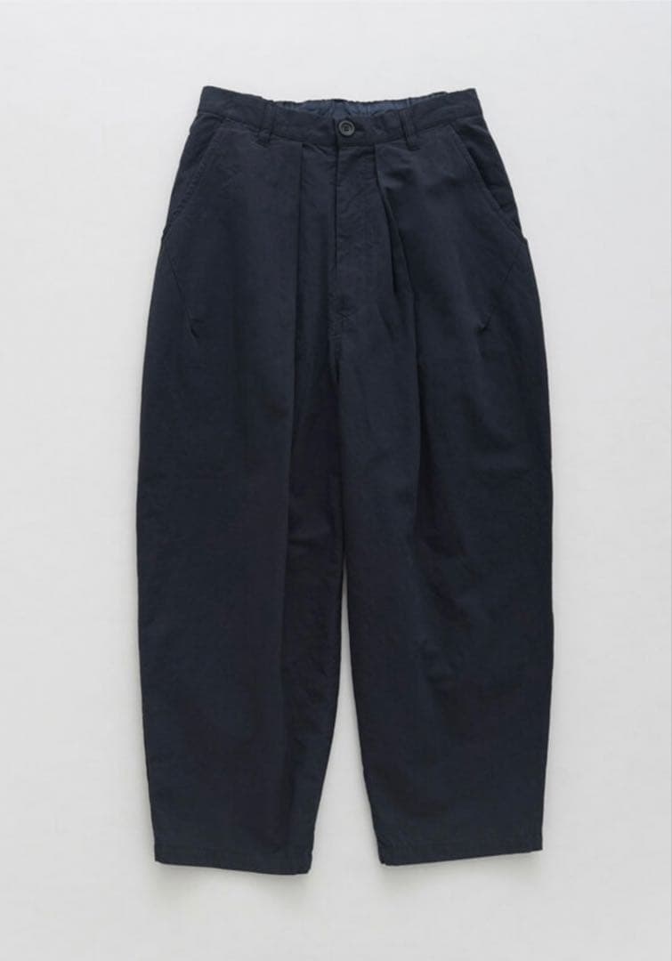 【期間限定値下】新品！《grin》コットンリネンシーチングカーブパンツ