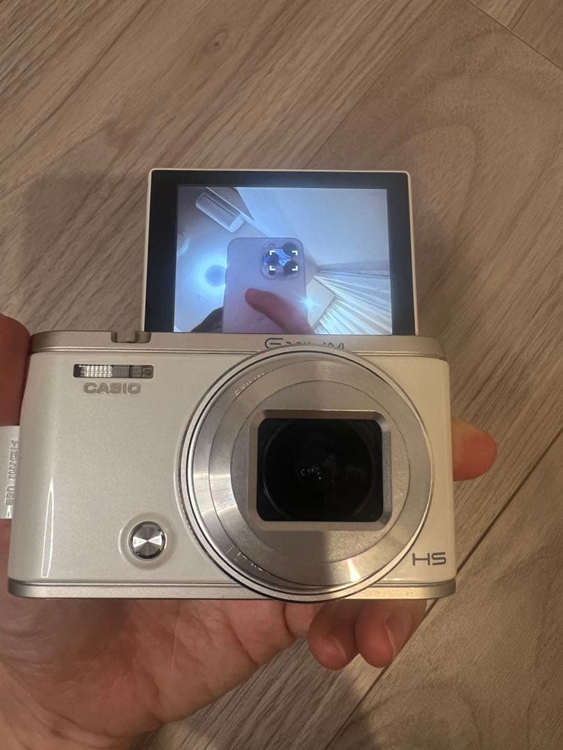 美品　CASIO EXILIM EX-ZR4000