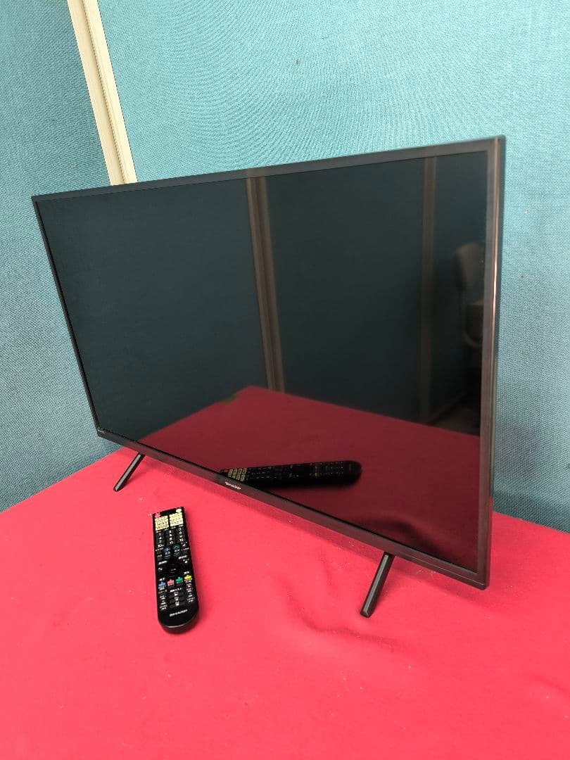 2023年製　シャープ32V型 液晶テレビ 2T-C32EF1 ネット動画対応