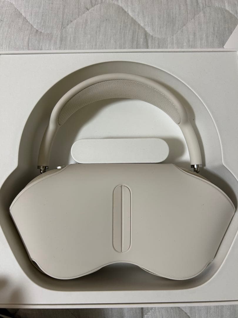 Apple AirPods Max スターライト