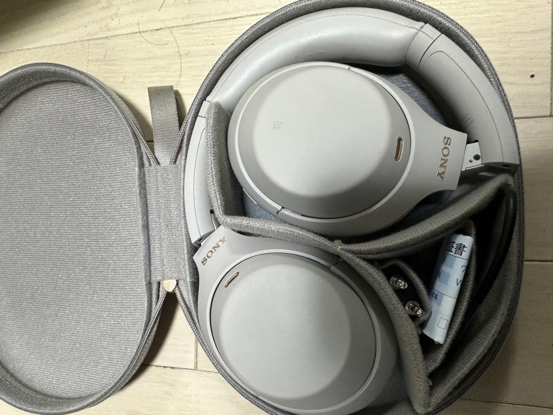 SONY ソニー　ヘッドホン　WH-1000XM4　WH 5 新品パット